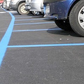 Ischia, da oggi si paga la sosta sulle strisce blu con l’app Telepass