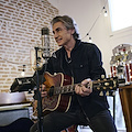 Ligabue festeggia i 30 anni di Buon Compleanno Elvis: nuova musica, live e riedizioni