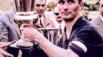 Fiorentina, è morto a 89 anni l'ex calciatore svedese Hamrin