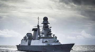 Houthi, primo attacco verso nave italiana. Crosetto: "Grave violazione diritto internazionale"