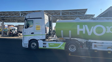 Milano, rivoluzione Green nel settore dei carburanti: inaugurano il primo distributore di HVO100
