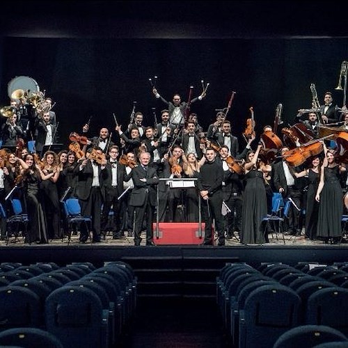 A Teggiano presso la Chiesa San Francesco il 1 gennaio 2019, "Gran Concerto di Capodanno" in scena l'orchestra sinfonica di Salerno Claudio Addabo