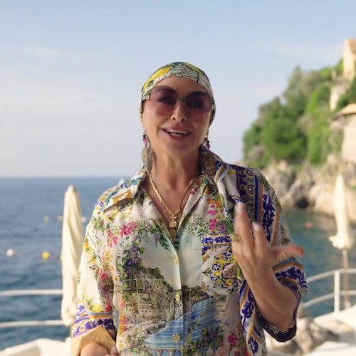 "Amalfi Amore": La Nuova Collezione Estiva di Camilla Franks Incanta con il Fascino del lusso Made in Amalfi