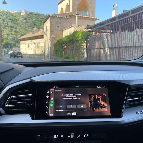 Audi Q4 e-tron in anteprima a Positano. Abbiamo visto il futuro: elettrizzante!