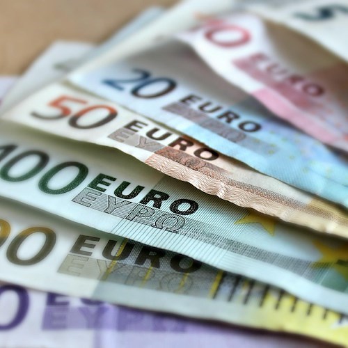 Aumento rate mutui variabili, banche aprono per allungare durata prestito