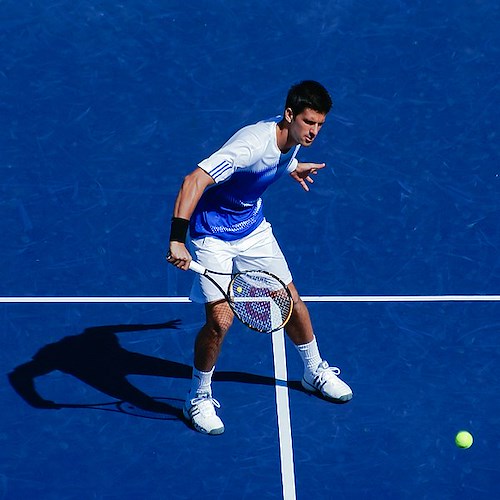 Australian Open, vince Djokovic e scoppia in lacrime: "La vittoria più bella della mia vita"
