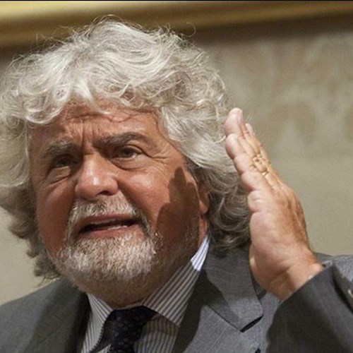 Beppe Grillo invia un video messaggio a tutti i parlamentari di buona volontà