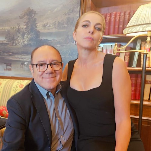 Carlo Verdone compie 72 anni, gli auguri di Claudia Gerini: «Per l'Italia sei "Carlo nazionale"»