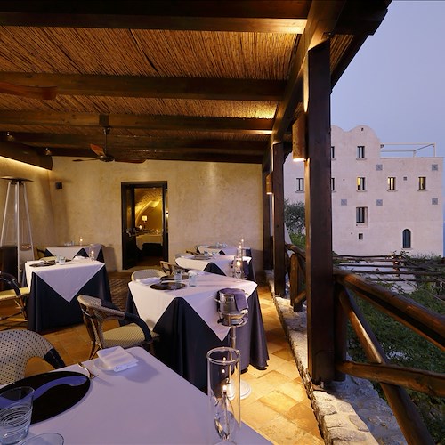Costa d'Amalfi - Al Refettorio: piatti stellati che profumano di primavera
