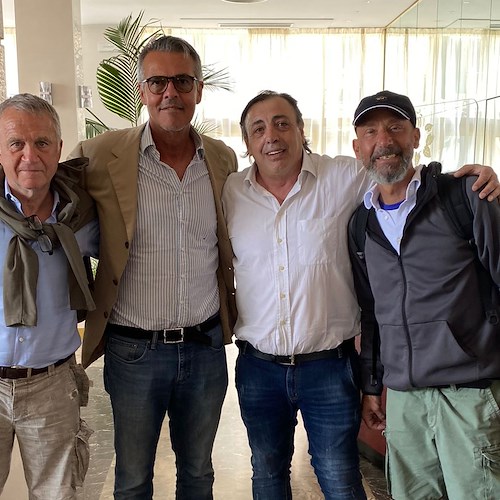 Gianluca Vialli a Maiori con Enzo Mammato, ospite dell'Hotel Reginna /foto