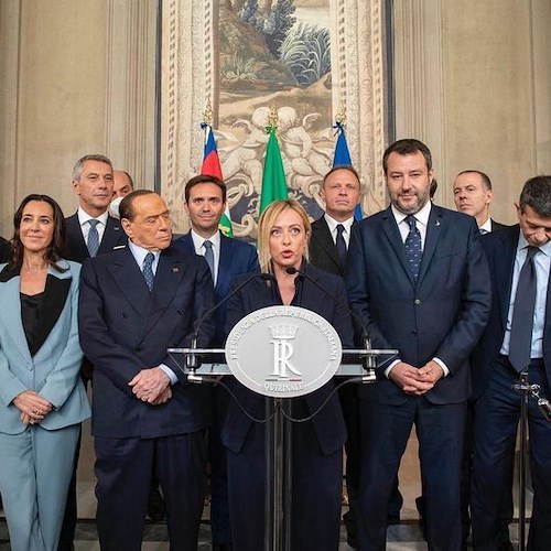Governo, Meloni alla guida dell'esecutivo. E' la prima donna presidente del Consiglio 