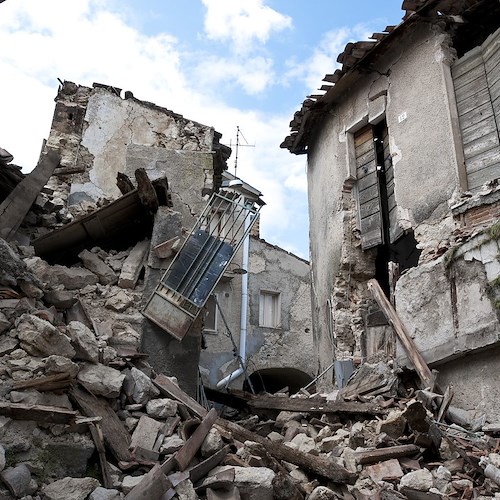 L'Aquila, 14 anni fa il terremoto. Sindaco Biondi: "Oggi la città ha trovato il modo di andare avanti"