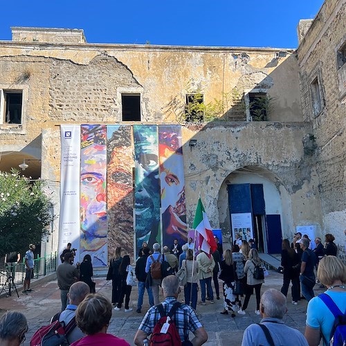 La bicicletta de "Il Postino" fa ritorno a Procida in occasione della mostra dedicata a Massimo Troisi