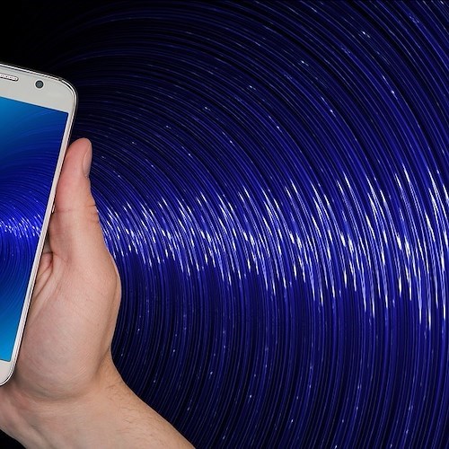La bufala del vaccino "Bluetooth"
