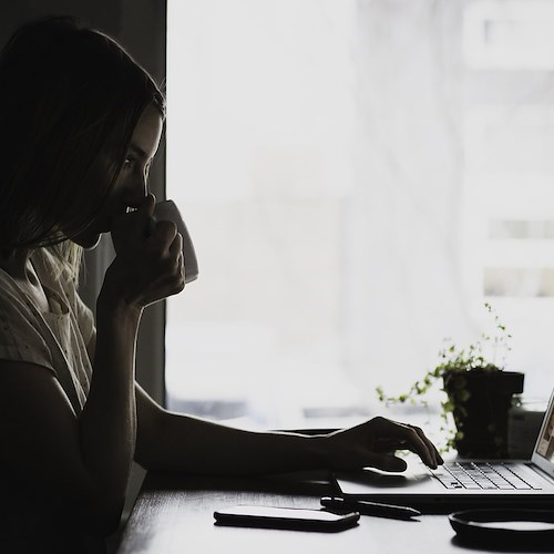 Ricerca lavoro<br />&copy; Foto di StockSnap da Pixabay