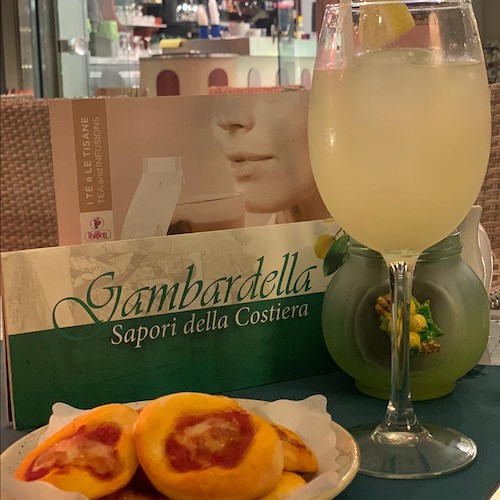 Limoncello Spritz: il cocktail più amato in Costa d'Amalfi