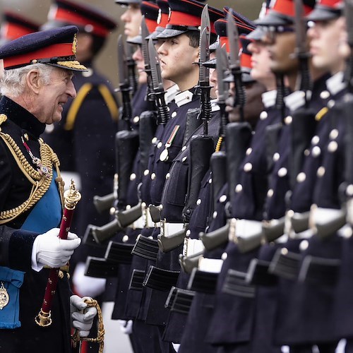 Londra, Harry sarà presente all'incoronazione del padre Carlo III