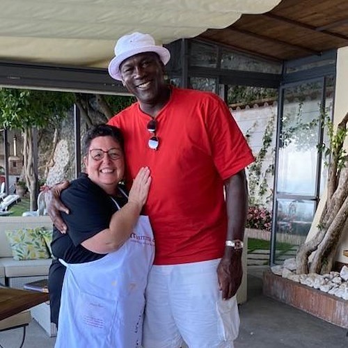 Michael Jordan e famiglia da Mamma Agata a Ravello per un’esperienza culinaria unica