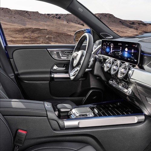 Nuova GLB: Mercedes-Benz ridisegna lo spazio con questo nuovo SUV compatto