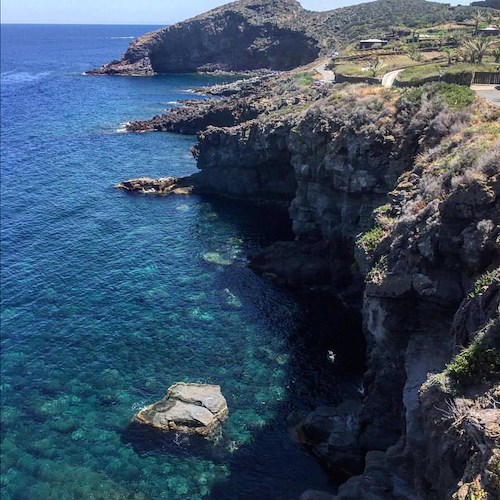 Pantelleria "la perla nera del Mediterraneo"