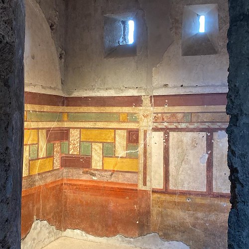 Pompei, dopo restauro riapre la casa di Cecere: esposto scheletro di un cavallo