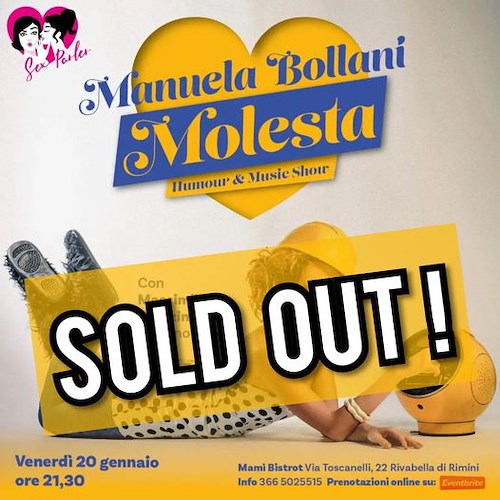 Rimini, la show woman toscana Manuela Bollani si esibisce con lo spettacolo "Molesta Humour And Music Show"