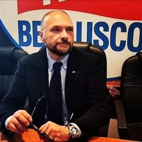 Stop auto Euro 4 a Napoli. Forza Italia con Giuseppe Alviti: «Ennesima beffa per famiglie e lavoratori napoletani»