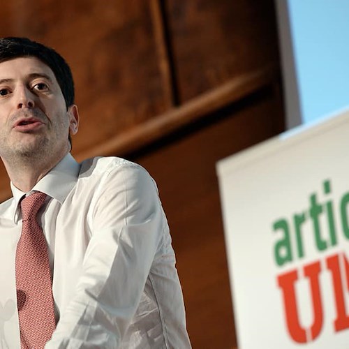 Suicidio assistito, Mario costretto a pagare 5mila euro. Speranza: «Spese spettano allo Stato, subito una legge»
