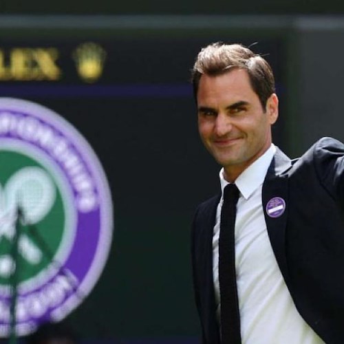 Tennis, Roger Federer annuncia il ritiro a 41 anni: "Laver Cup mia ultima gara"