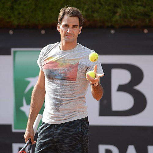 Tennis, Roger Federer annuncia il ritiro a 41 anni: "Laver Cup mia ultima gara"