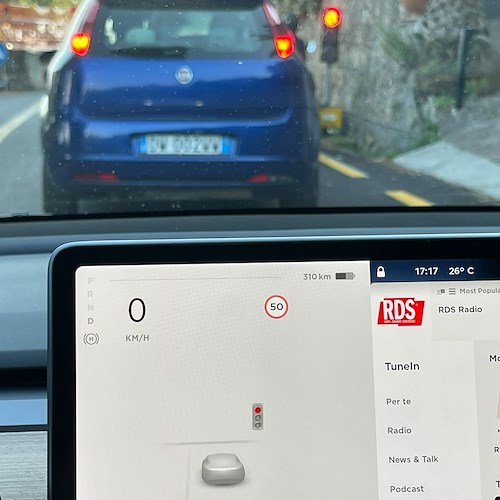 Tesla Model 3 Dual motor AWD: la prova in Costiera Amalfitana /foto /video