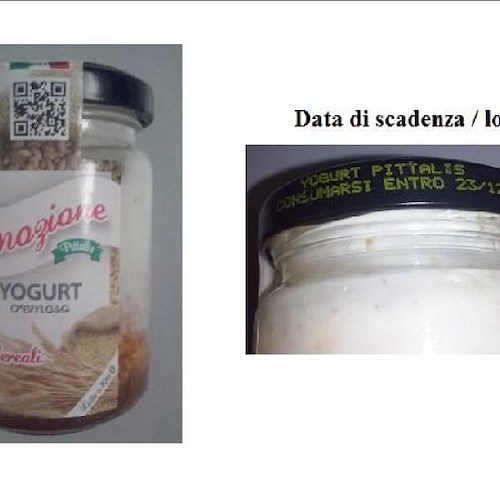 Yogurt ritirato dai supermercati per l'etichettatura errata, il prodotto contiene glutine